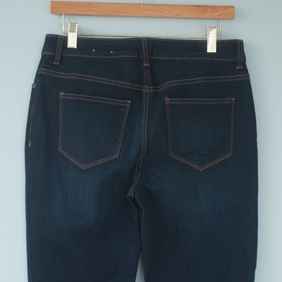 NWT Chico's Size 0 (US4) Platinum Flare Jeans - Picture 7 of 8